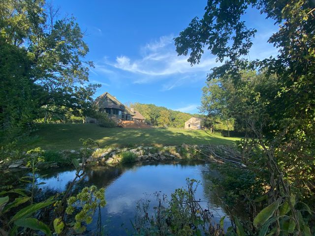 561 E Spring Street, Neosho, MO 64850