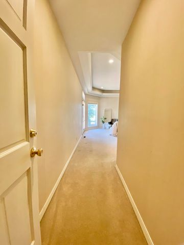 561 E Spring Street, Neosho, MO 64850