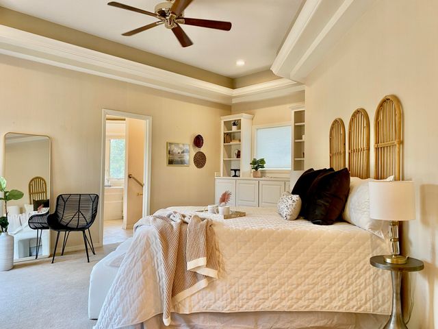 561 E Spring Street, Neosho, MO 64850