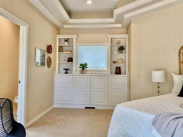 561 E Spring Street, Neosho, MO 64850