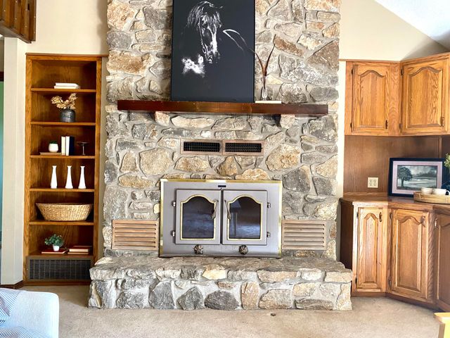 561 E Spring Street, Neosho, MO 64850