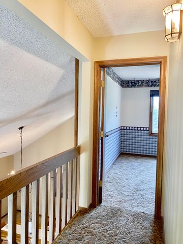 561 E Spring Street, Neosho, MO 64850