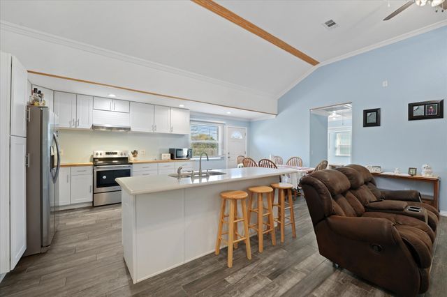 4138 County Road 1083, Celeste, TX 75423