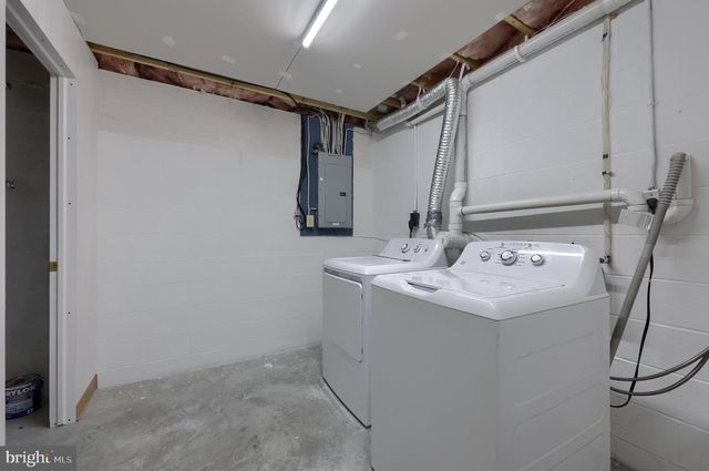 19 ARROW CRT., Jonestown, PA 17038