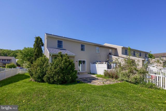 19 ARROW CRT., Jonestown, PA 17038