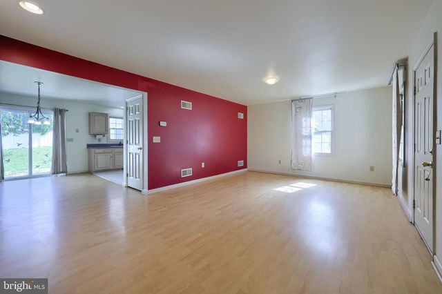19 ARROW CRT., Jonestown, PA 17038