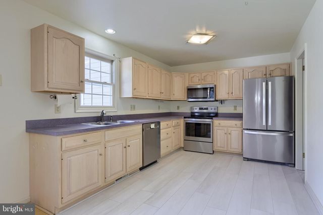 19 ARROW CRT., Jonestown, PA 17038