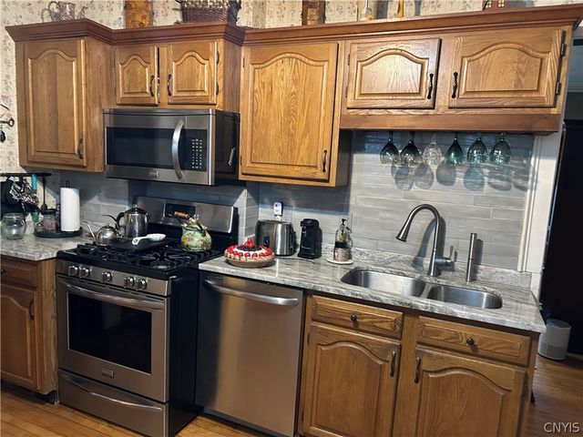 107 Hazel Street, Salina, NY 13088