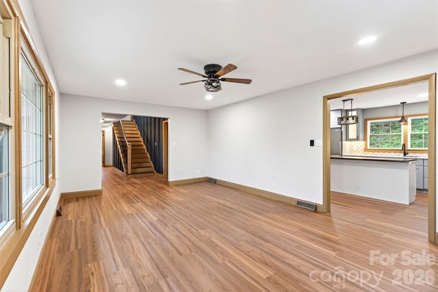 3781 S 226 Highway, Bakersville, NC 28705