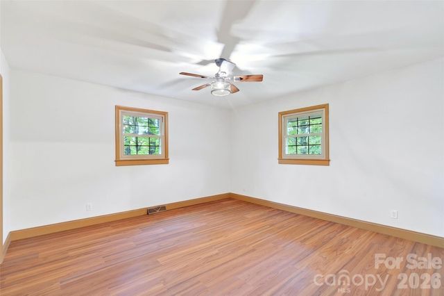 3781 S 226 Highway, Bakersville, NC 28705