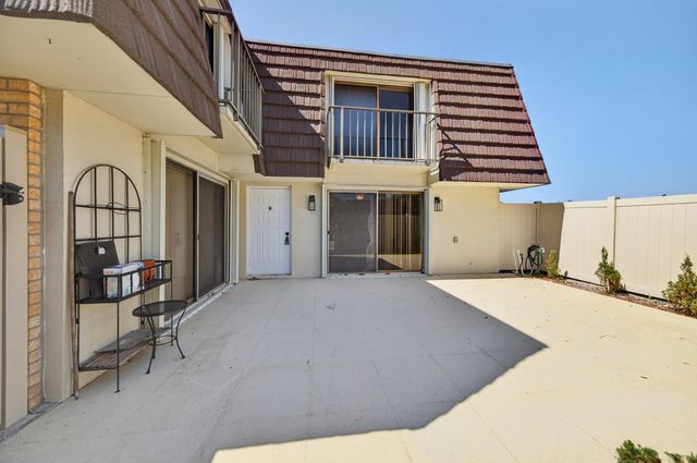 7811 78th Way, West Palm Beach, FL 33407