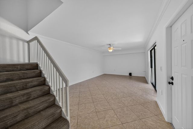 7811 78th Way, West Palm Beach, FL 33407