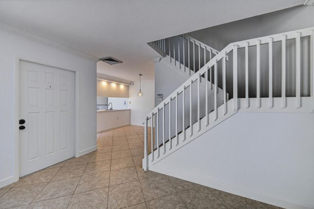 7811 78th Way, West Palm Beach, FL 33407