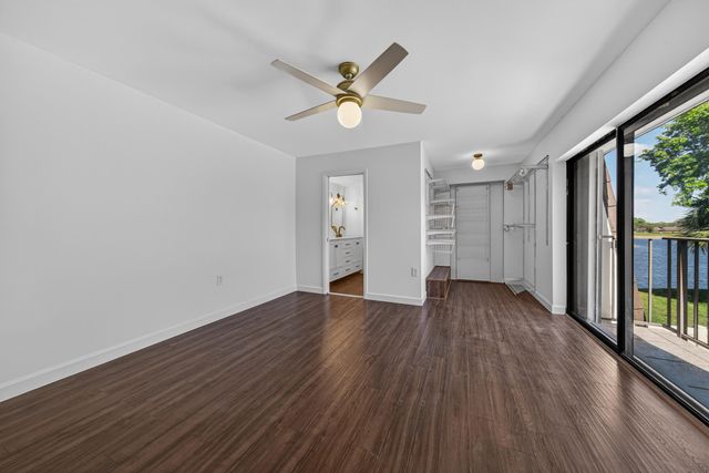 7811 78th Way, West Palm Beach, FL 33407