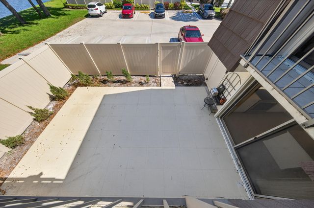 7811 78th Way, West Palm Beach, FL 33407