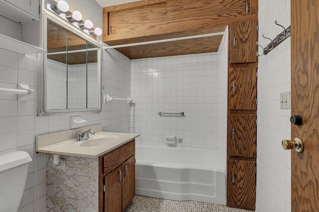 4504 Walice Drive, Saint Cloud, MN 56301