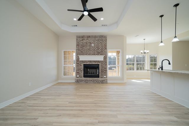 628 Borders Rd, Longview, TX 75603