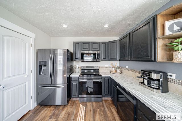 3886 E Cobalt Drive, Idaho Falls, ID 83401