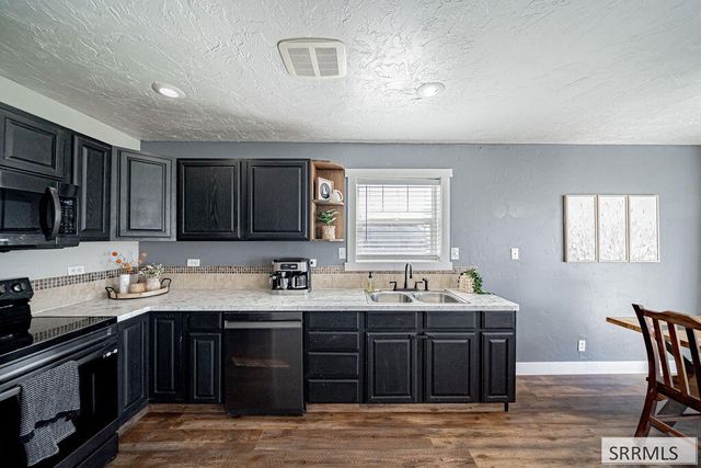 3886 E Cobalt Drive, Idaho Falls, ID 83401