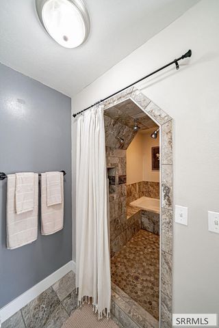 3886 E Cobalt Drive, Idaho Falls, ID 83401