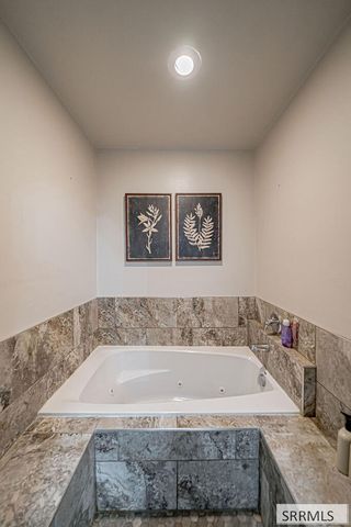 3886 E Cobalt Drive, Idaho Falls, ID 83401