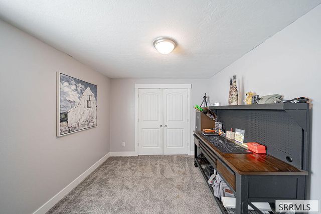 3886 E Cobalt Drive, Idaho Falls, ID 83401