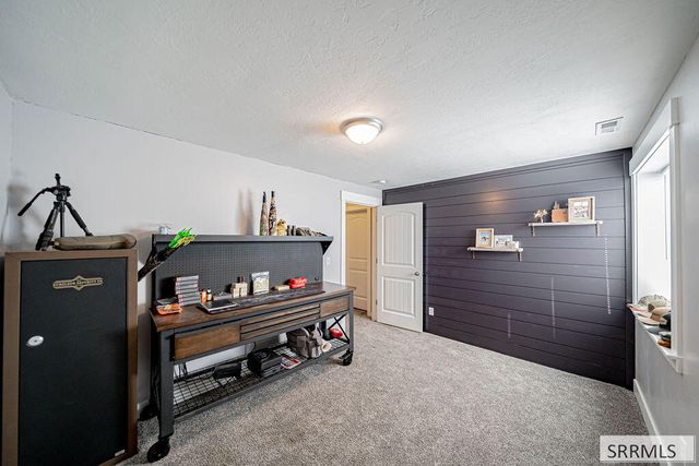 3886 E Cobalt Drive, Idaho Falls, ID 83401