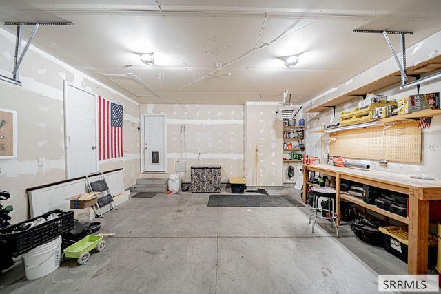 3886 E Cobalt Drive, Idaho Falls, ID 83401