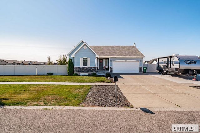 3886 E Cobalt Drive, Idaho Falls, ID 83401