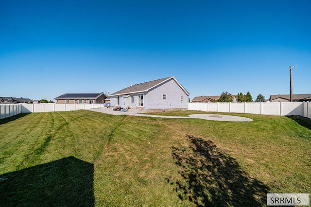 3886 E Cobalt Drive, Idaho Falls, ID 83401