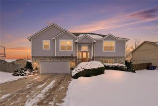 15603 Cedar Street, Basehor, KS 66007