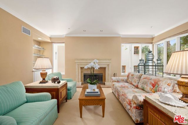 603 Ocean Avenue 2A, Santa Monica, CA 90402