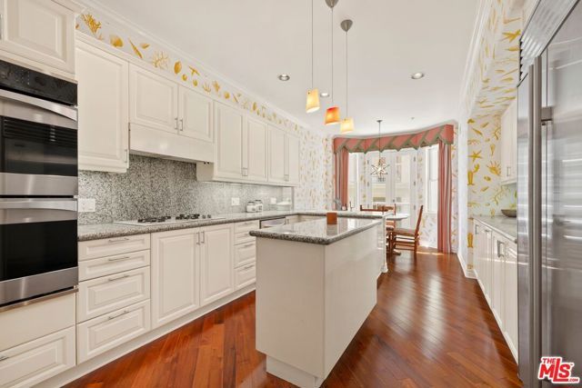 603 Ocean Avenue 2A, Santa Monica, CA 90402