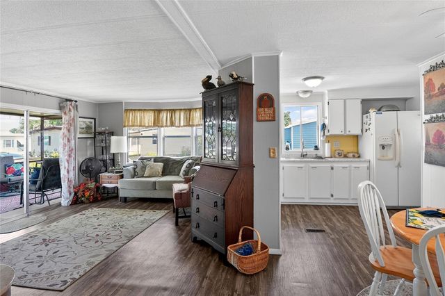 2055 S FLORAL AVENUE 15, Bartow, FL 33830