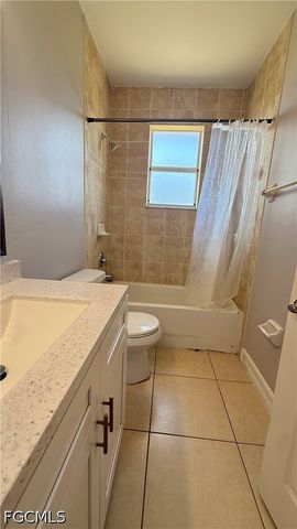 2902 Colin AVE S, Lehigh Acres, FL 33976