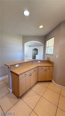 2902 Colin AVE S, Lehigh Acres, FL 33976