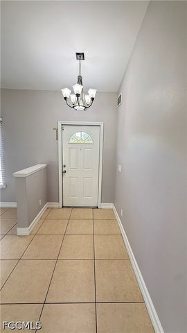 2902 Colin AVE S, Lehigh Acres, FL 33976