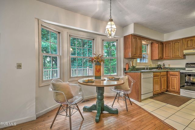 19184 Spoon Gap Road, Abingdon, VA 24211