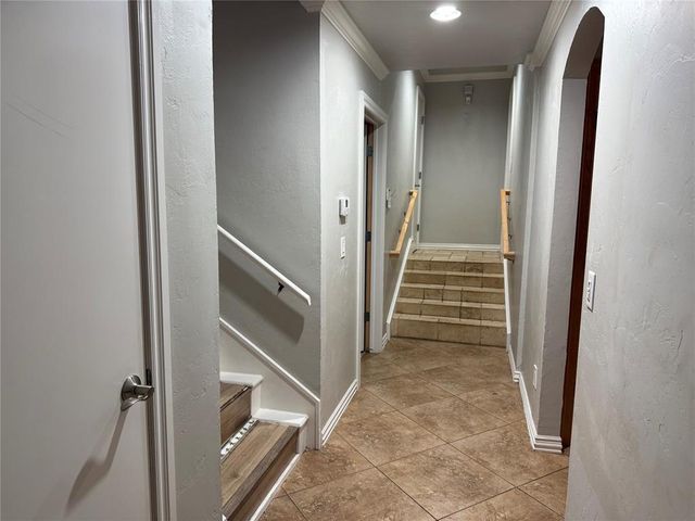 1004 Oak Tree Drive, Edmond, OK 73025