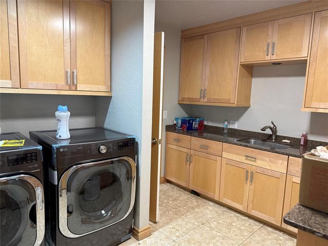 1004 Oak Tree Drive, Edmond, OK 73025