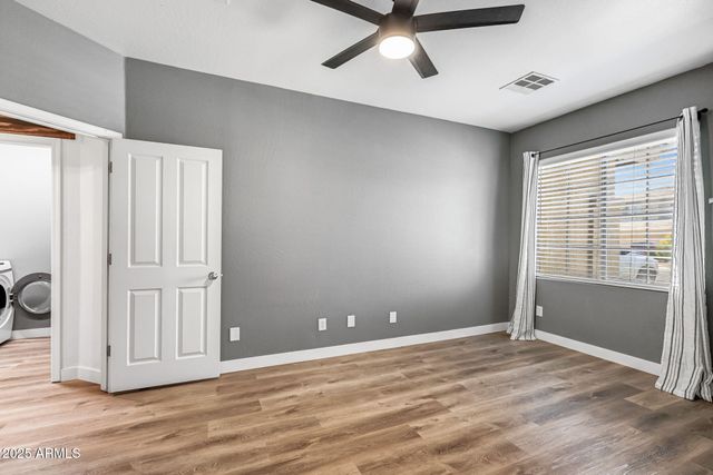 11436 E SONRISA Avenue, Mesa, AZ 85212