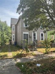 6618 Schaefer Avenue, Cleveland, OH 44103