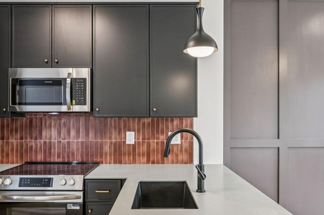 1160 Boulevard SE 10, Atlanta, GA 30312