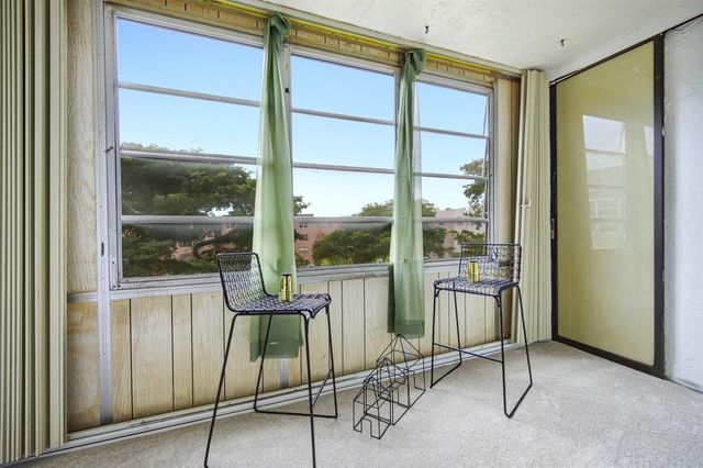 2801 Somerset Drive 401, Lauderdale Lakes, FL 33311