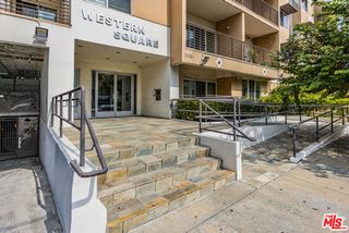 3061 W 12th Place 207, Los Angeles, CA 90006