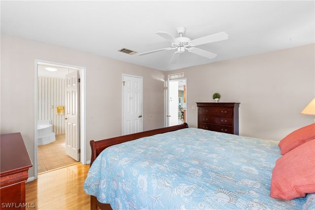 289 Riverwood RD, Naples, FL 34114