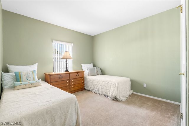 289 Riverwood RD, Naples, FL 34114