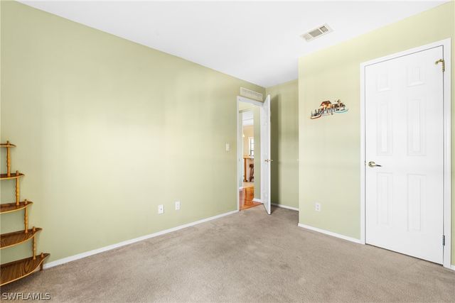 289 Riverwood RD, Naples, FL 34114