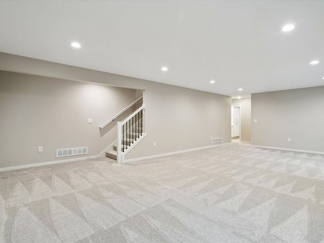 322 Sierra Trace, Coralville, IA 52241