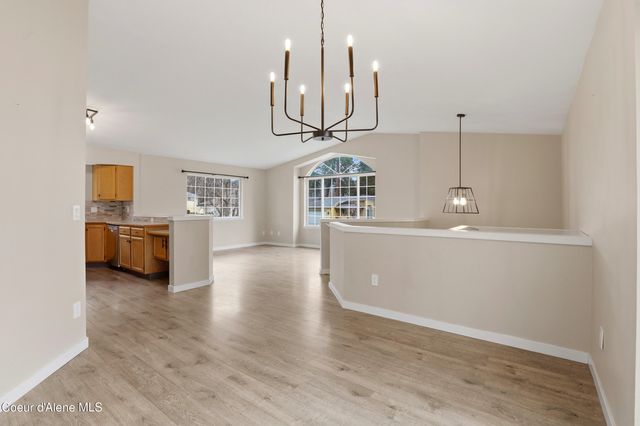 3125 N 9th ST, Coeur D'alene, ID 83815